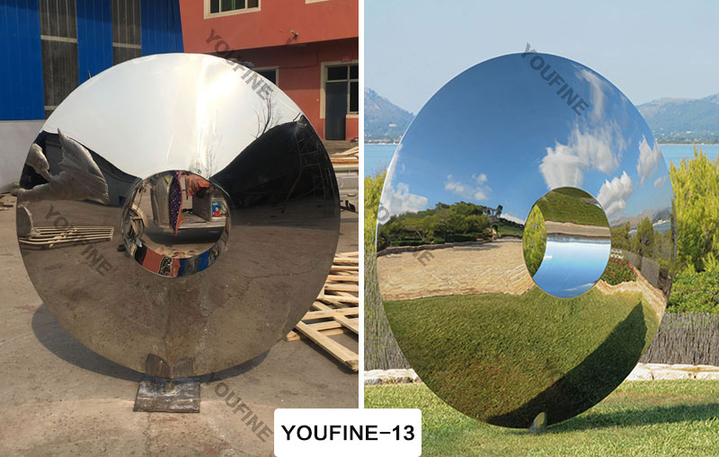 outside Large Outdoor David Cerny Sculpture Metalmorphosis for Sale CSS-115